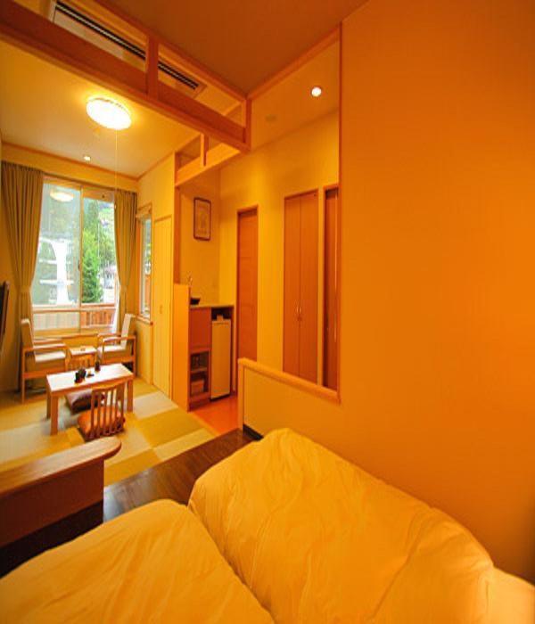 Nozawa Grand Hotel Экстерьер фото